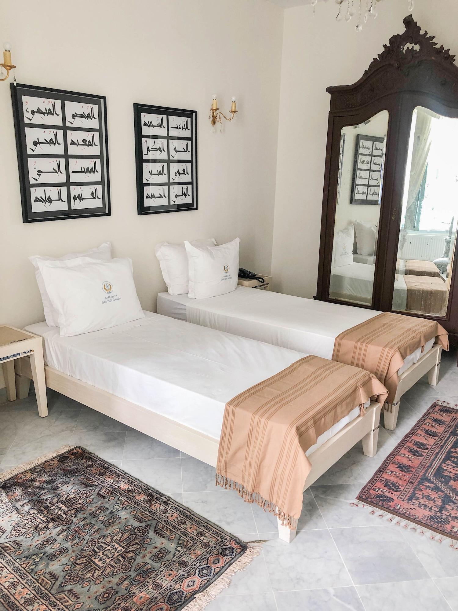 ดาร์ เบน กาเซ็ม Hotel ตูนิส ภายนอก รูปภาพ